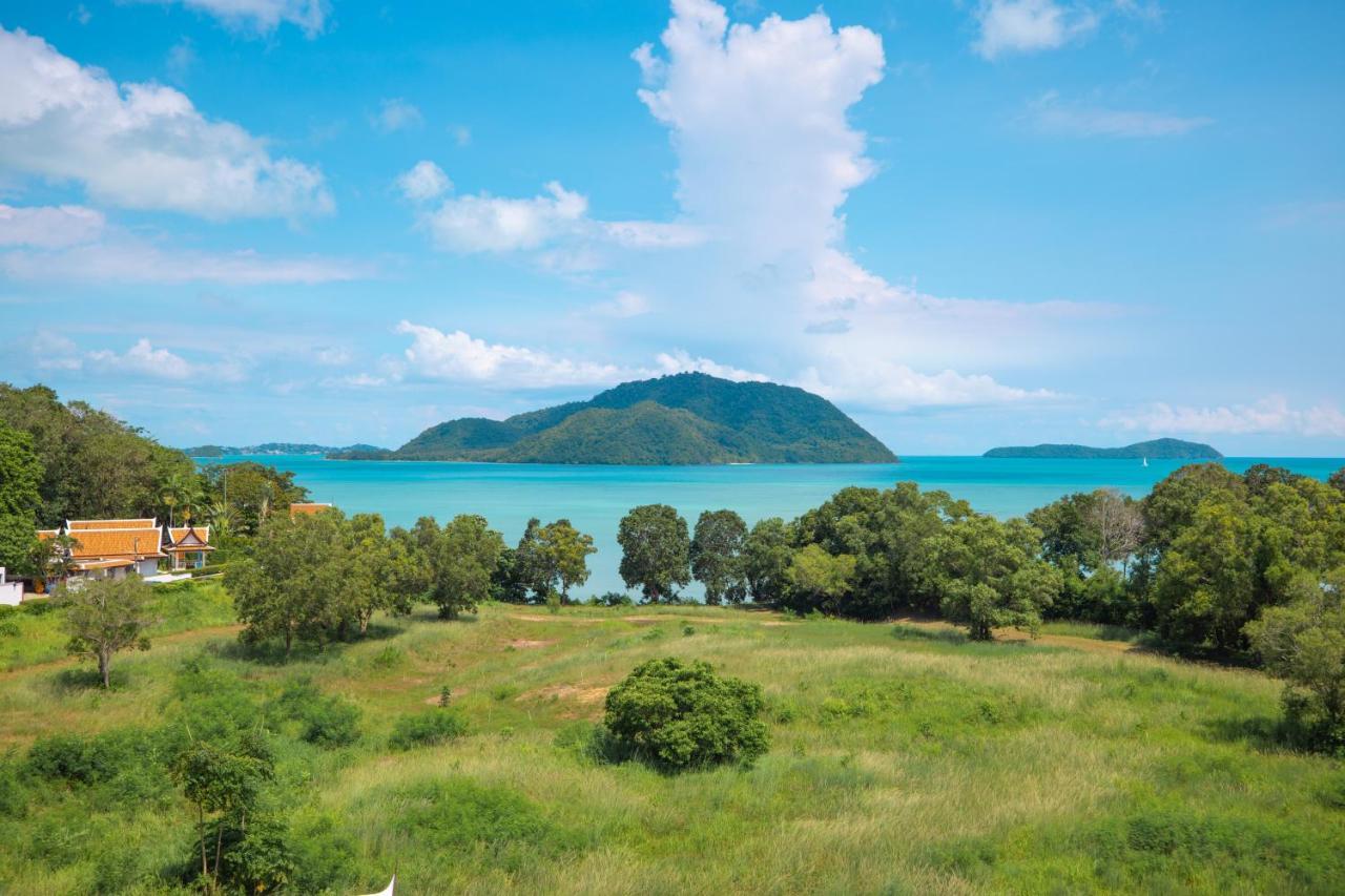 Phuket Kana International Hotel普吉岛卡娜国际酒店 Rawai ภายนอก รูปภาพ