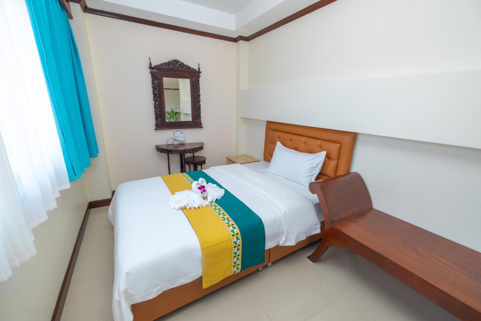 Phuket Kana International Hotel普吉岛卡娜国际酒店 Rawai ภายนอก รูปภาพ