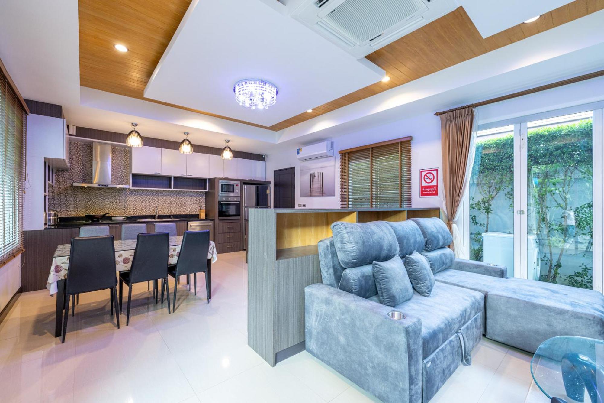 Phuket Kana International Hotel普吉岛卡娜国际酒店 Rawai ภายนอก รูปภาพ